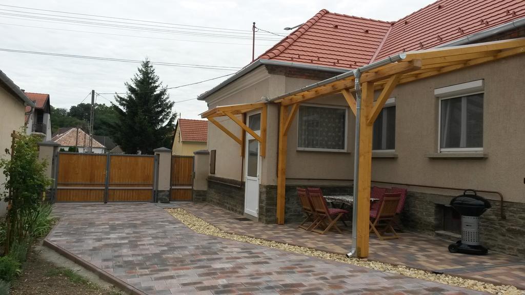 Appartamento Fagyoengy Sárvár Esterno foto